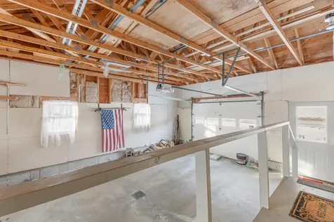 2002 N Main Street Pittsburg NH 03592