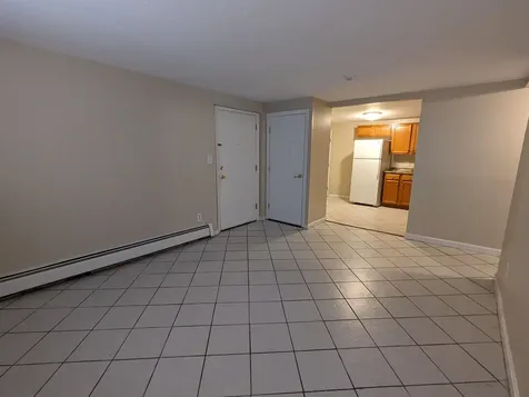 11 Lancelot Court Salem NH 03079
