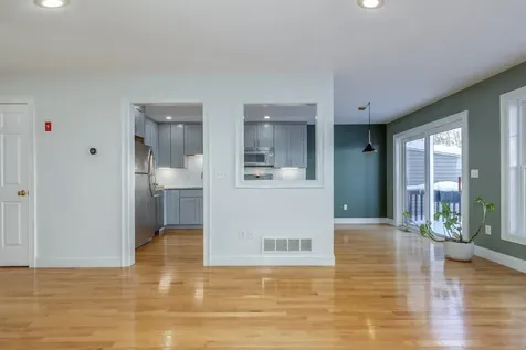 33 Dogwood Lane Newmarket NH 03857