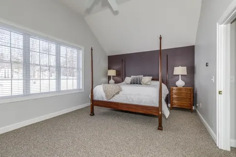 33 Dogwood Lane Newmarket NH 03857