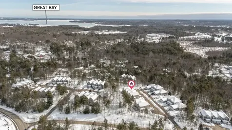 33 Dogwood Lane Newmarket NH 03857