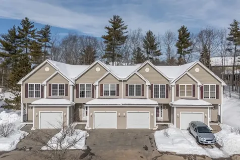 33 Dogwood Lane Newmarket NH 03857