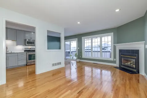 33 Dogwood Lane Newmarket NH 03857