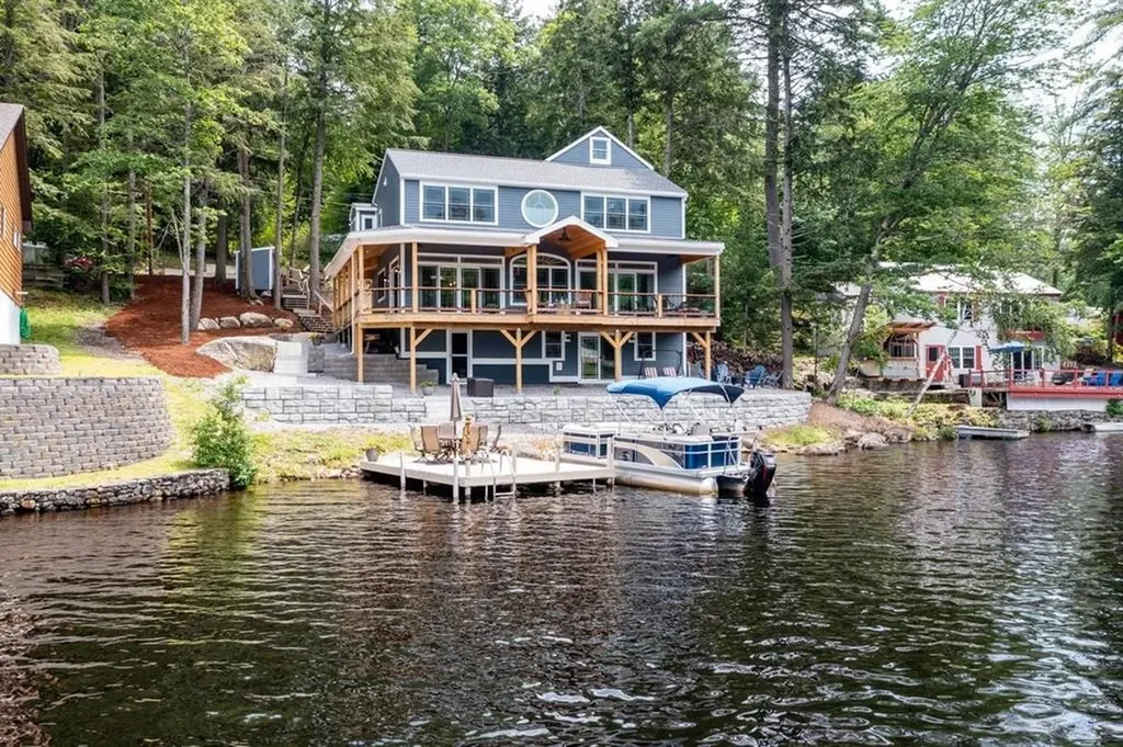 57 Woodfern Road Weare NH 03281
