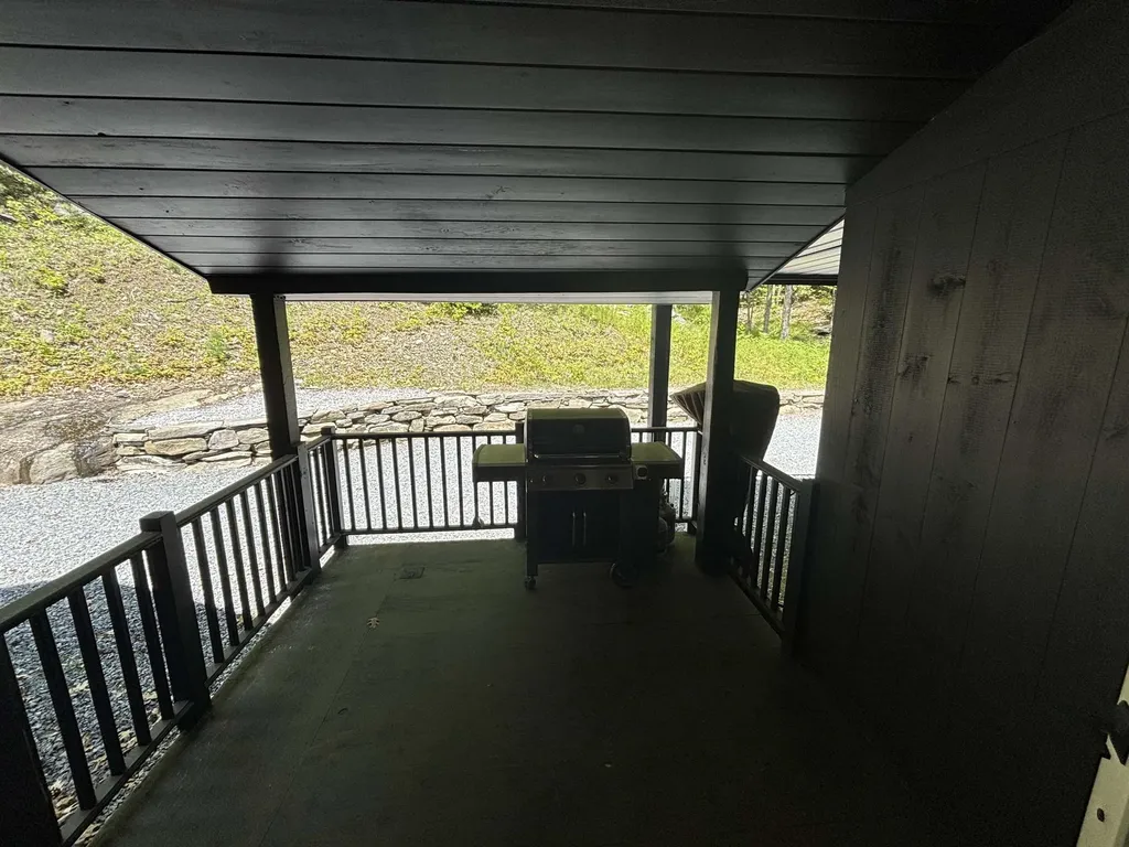 903 Old County Road Cavendish VT 05142