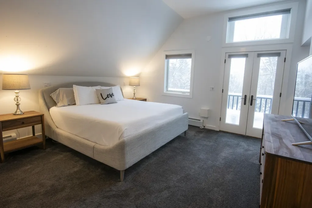 903 Old County Road Cavendish VT 05142