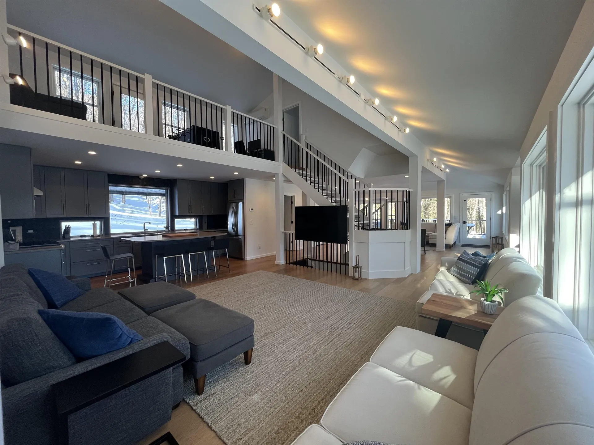 903 Old County Road Cavendish VT 05142