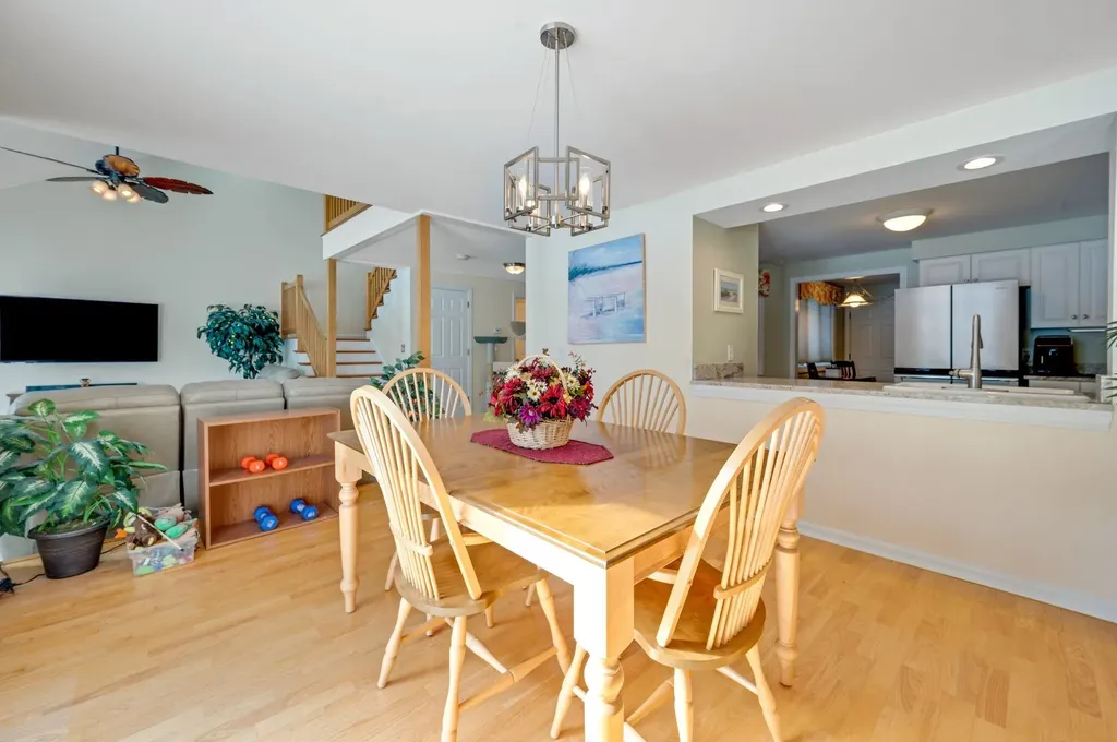 58 Walden Pond Drive Nashua NH 03064