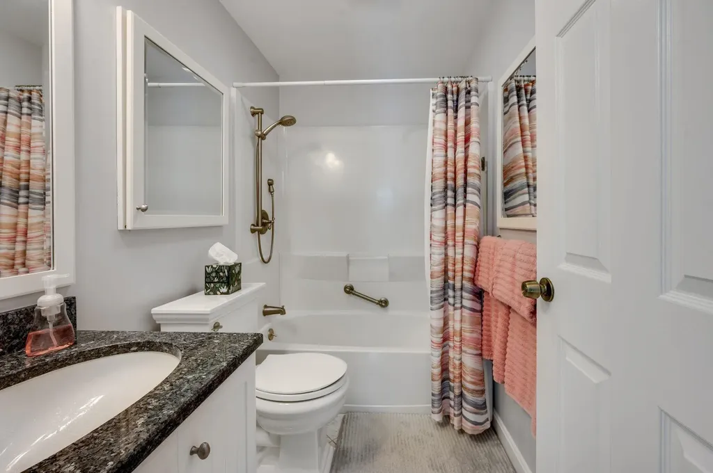 58 Walden Pond Drive Nashua NH 03064