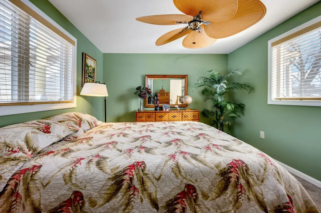 58 Walden Pond Drive Nashua NH 03064