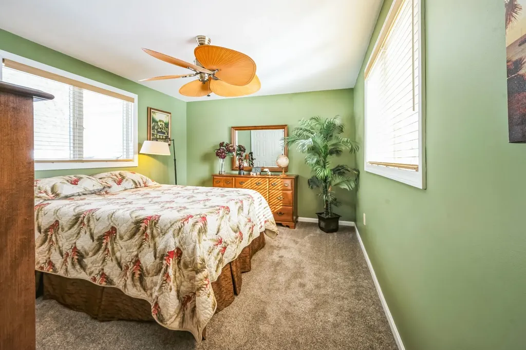 58 Walden Pond Drive Nashua NH 03064