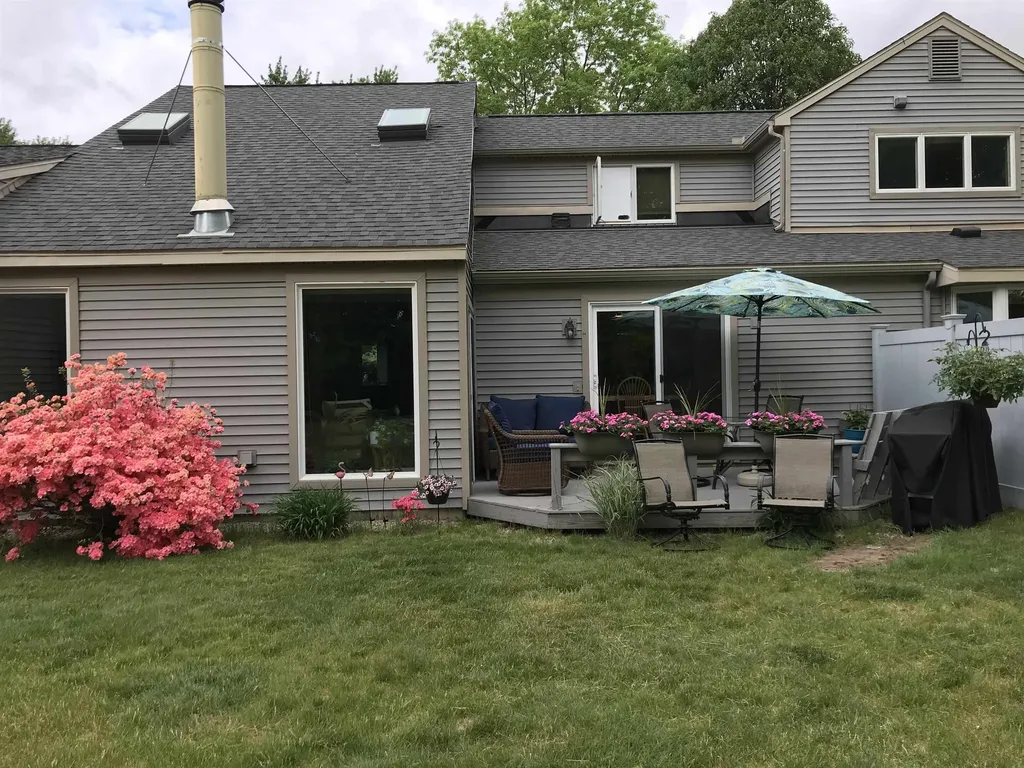 58 Walden Pond Drive Nashua NH 03064