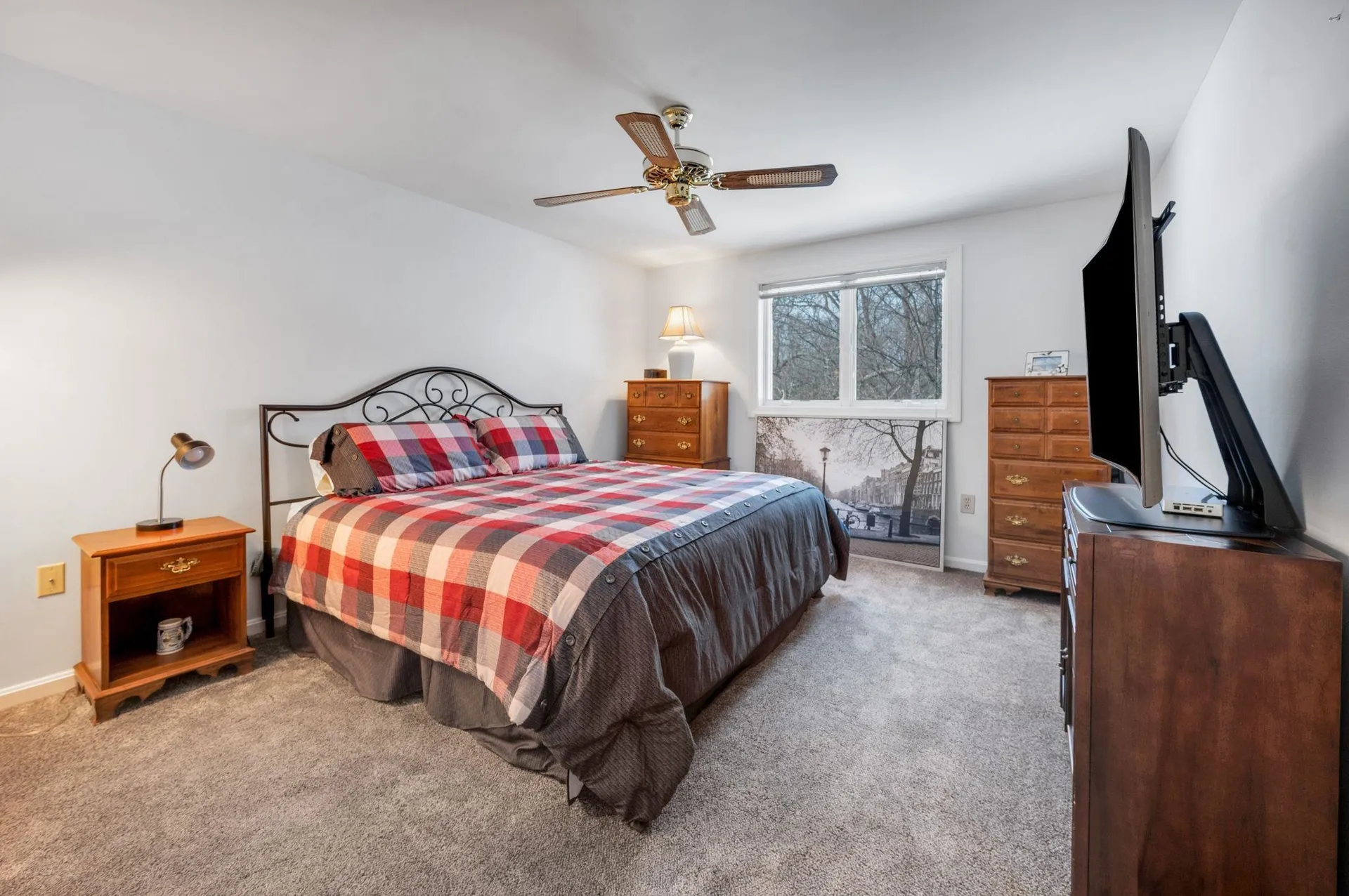 58 Walden Pond Drive Nashua NH 03064