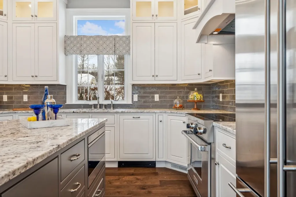 19 Grouse Hollow Road Meredith NH 03253