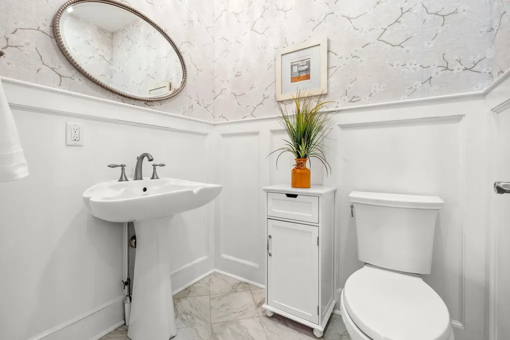 19 Grouse Hollow Road Meredith NH 03253