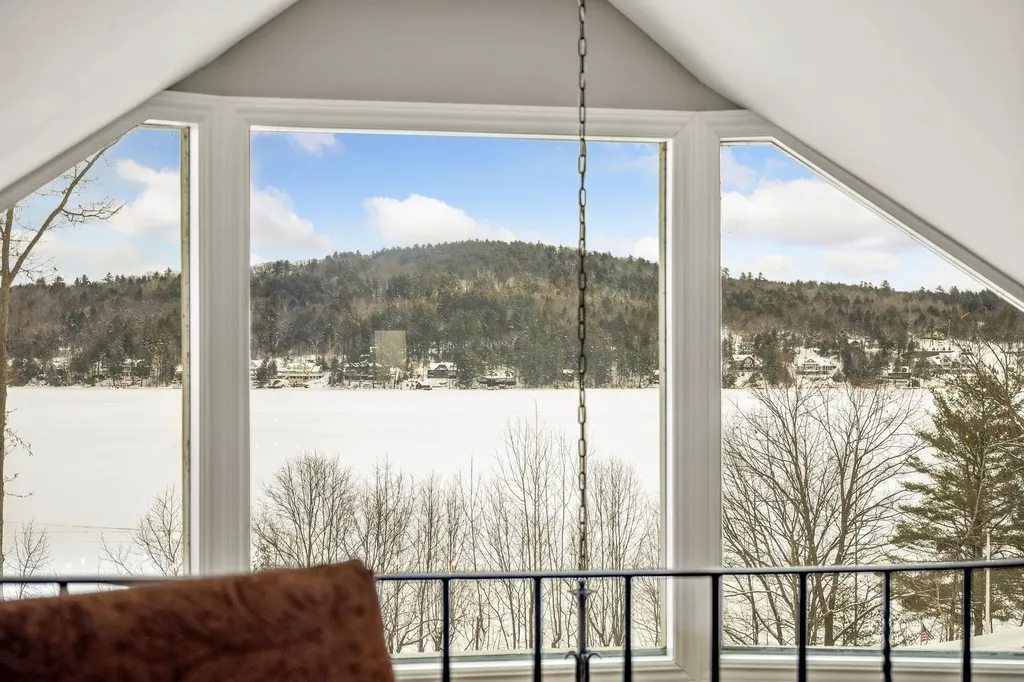 19 Grouse Hollow Road Meredith NH 03253