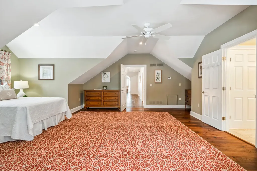 19 Grouse Hollow Road Meredith NH 03253