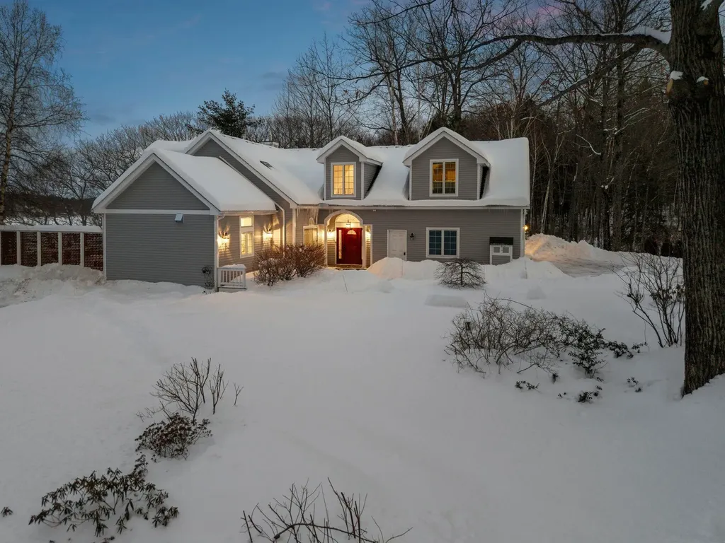 19 Grouse Hollow Road Meredith NH 03253