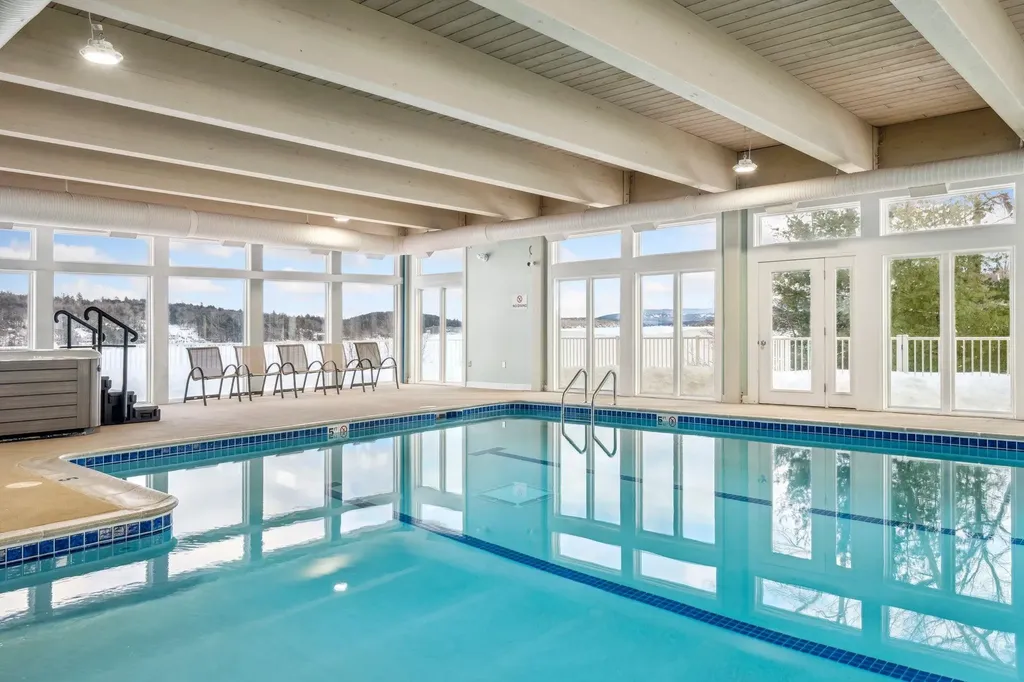 19 Grouse Hollow Road Meredith NH 03253