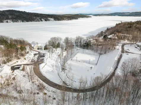 19 Grouse Hollow Road Meredith NH 03253