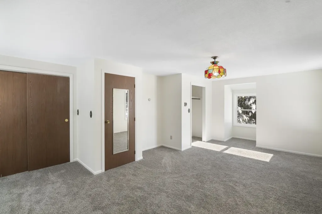 112 Breezy Acres Drive Vernon VT 05354