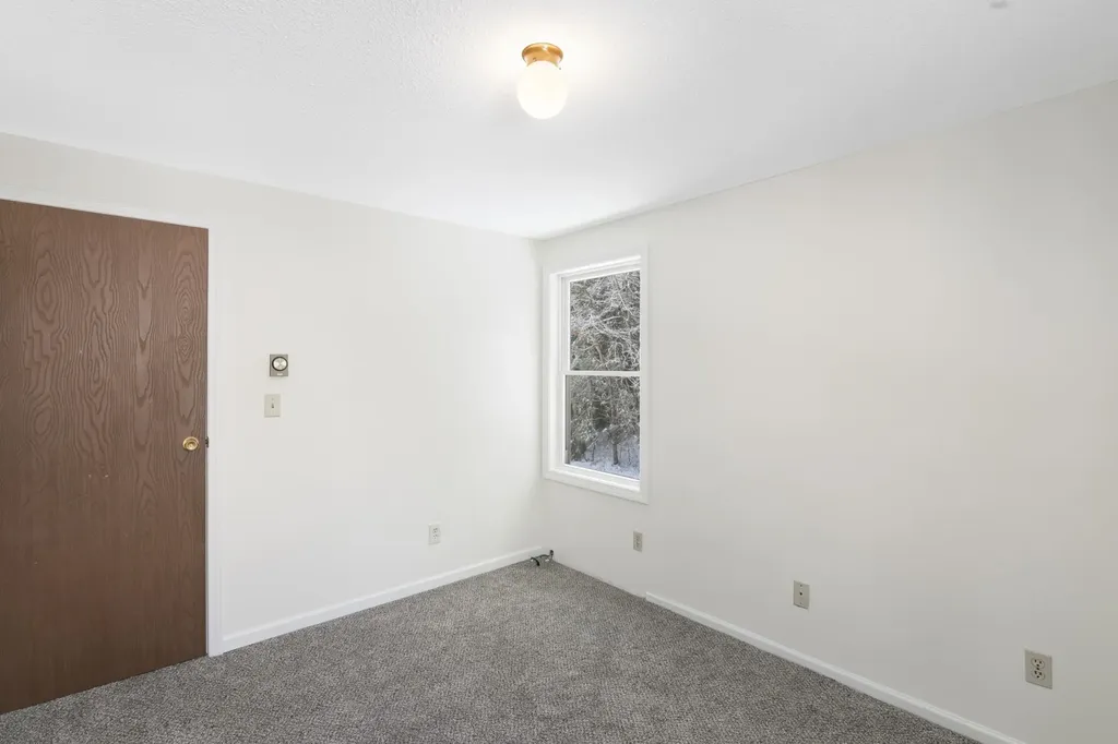 112 Breezy Acres Drive Vernon VT 05354