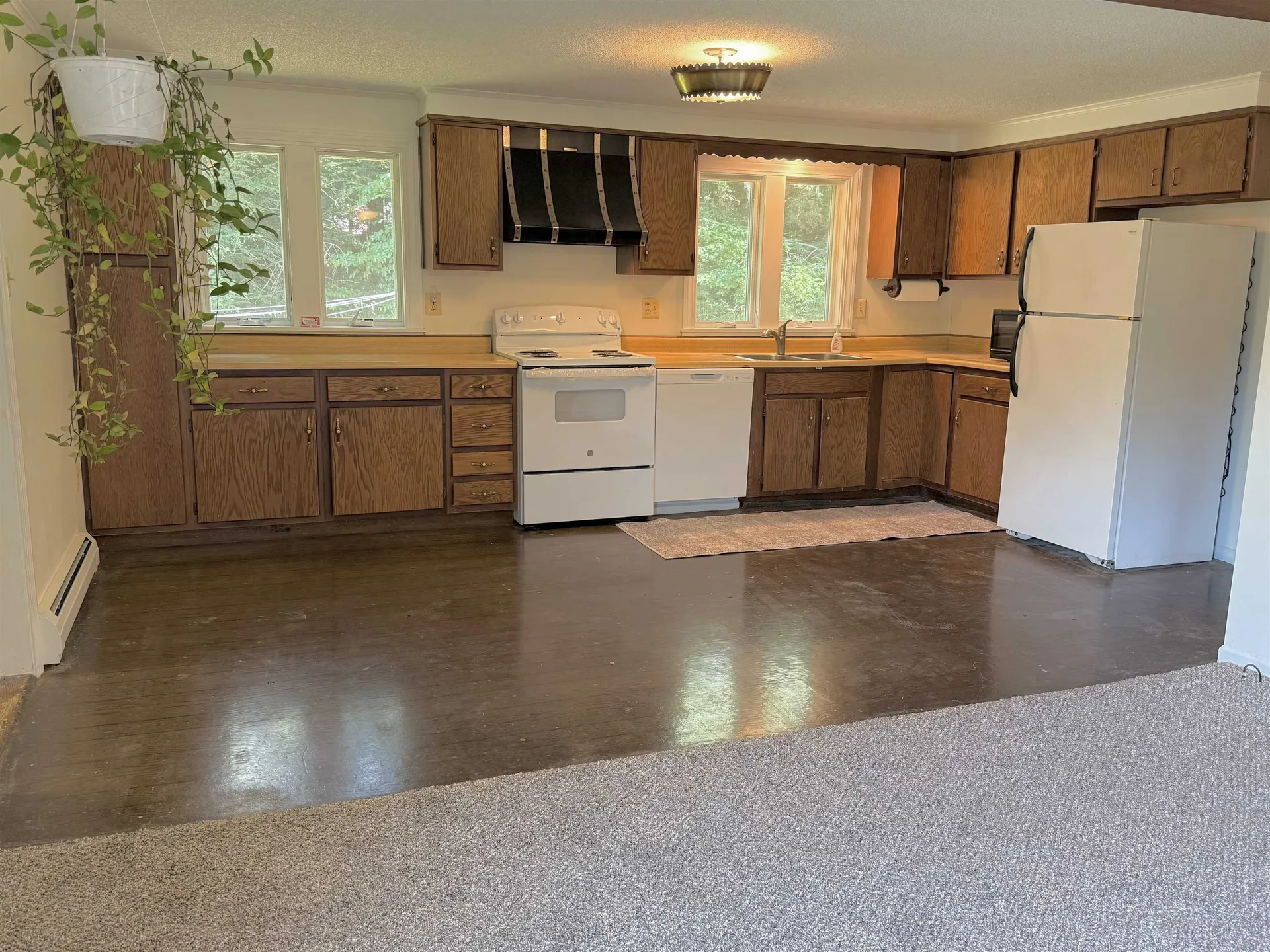 112 Breezy Acres Drive Vernon VT 05354