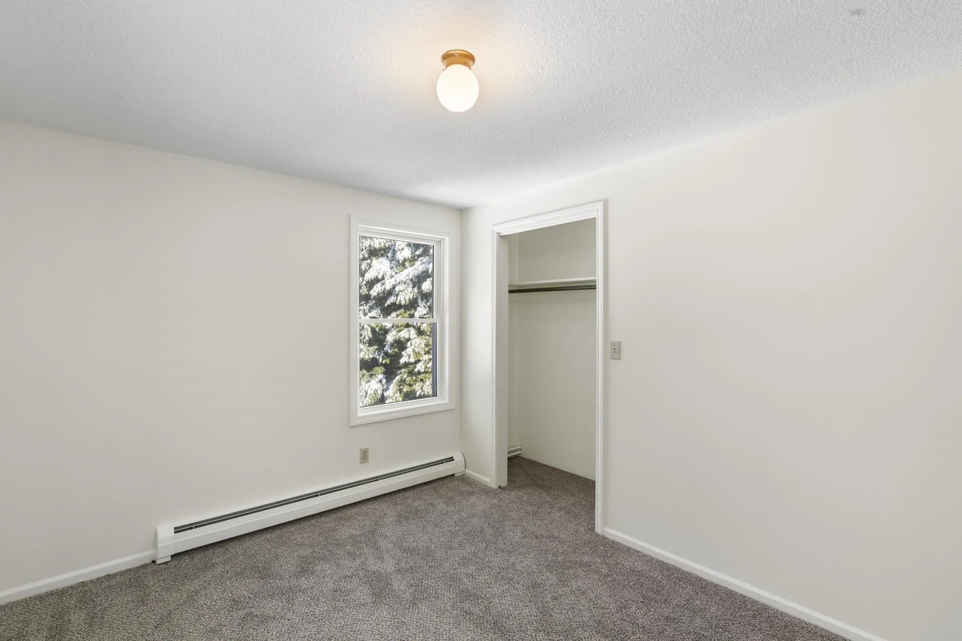 112 Breezy Acres Drive Vernon VT 05354