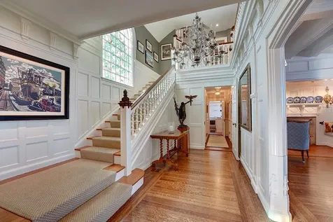 34 Willow Avenue North Hampton NH 03862
