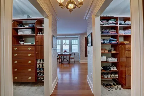 34 Willow Avenue North Hampton NH 03862