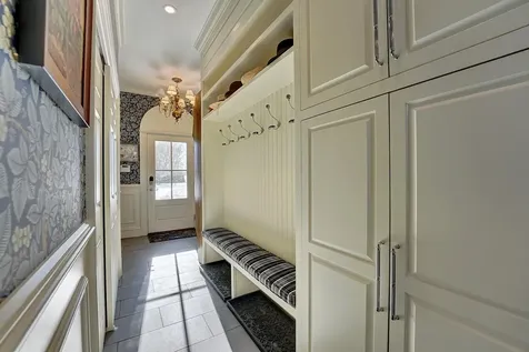 34 Willow Avenue North Hampton NH 03862