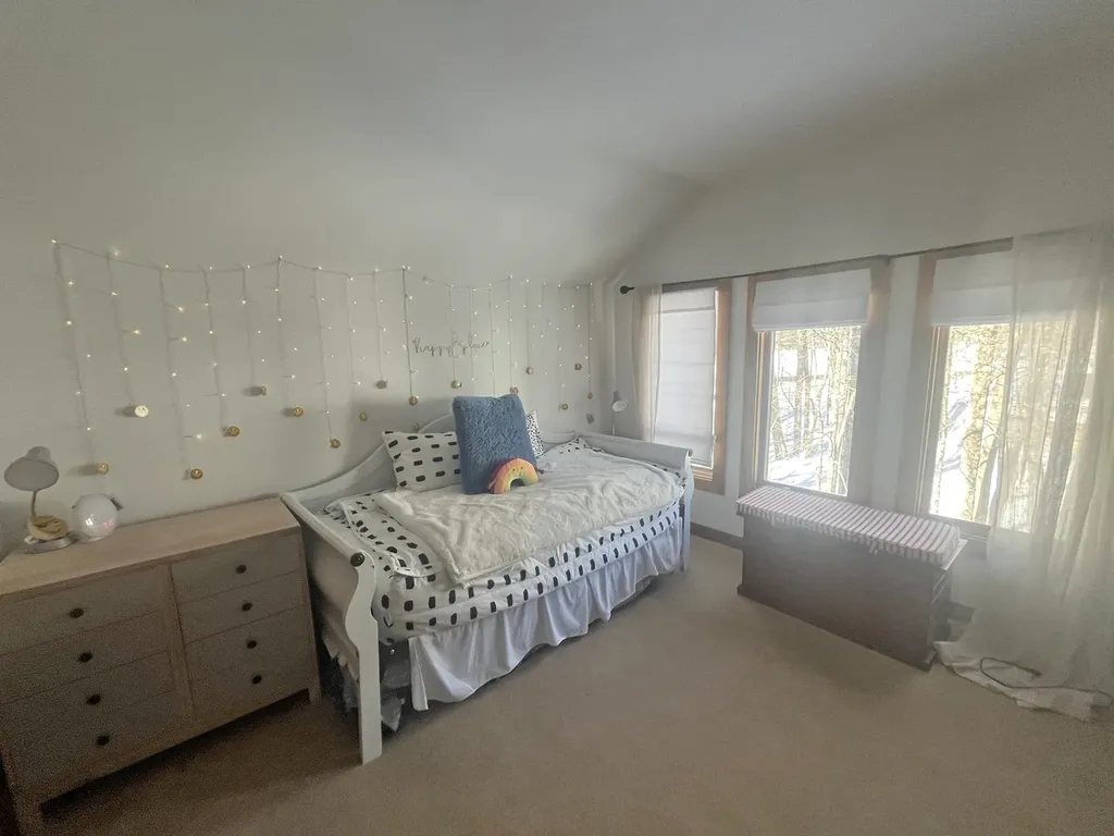 4604 Battleground Road Fayston VT 05673
