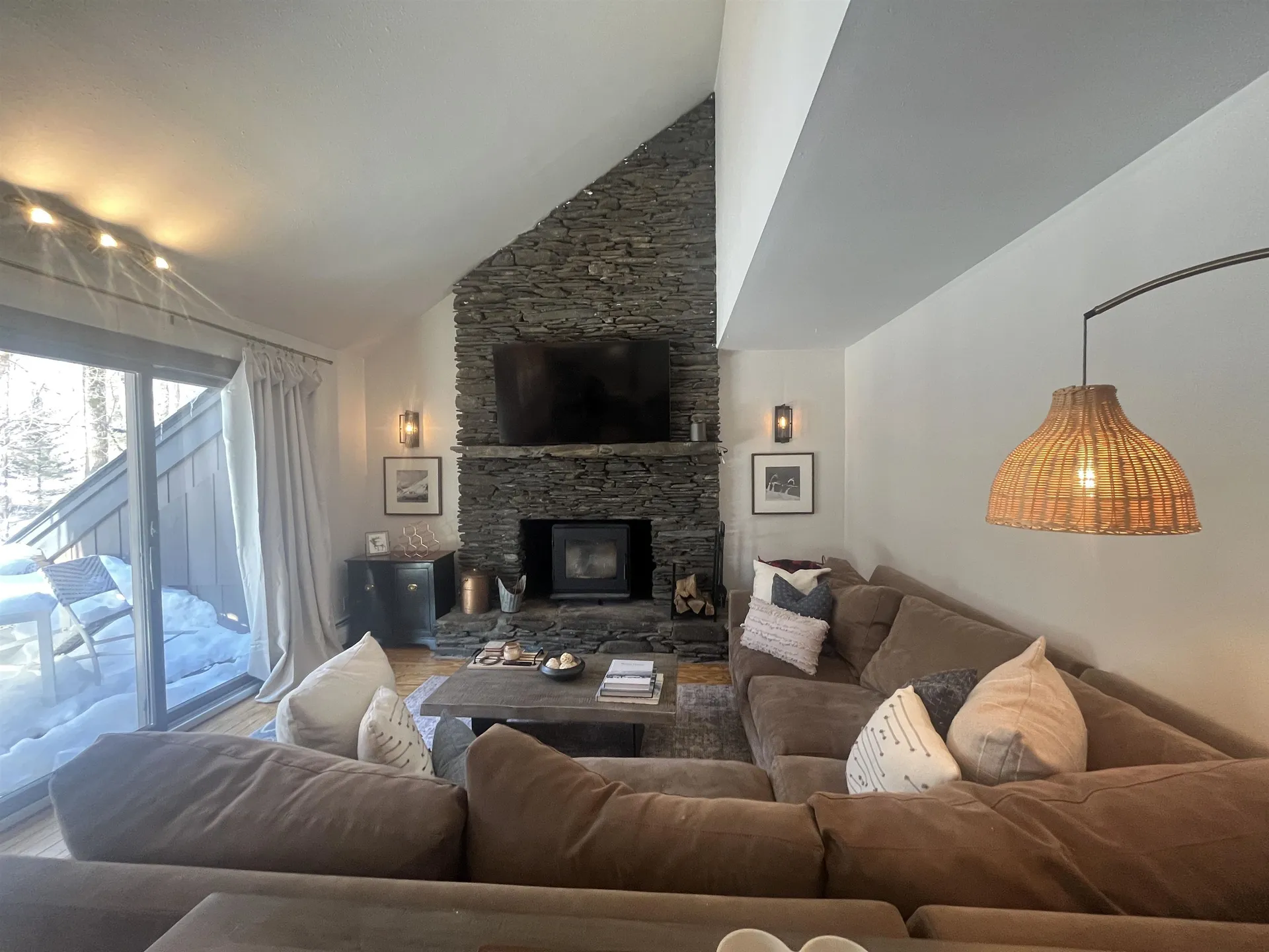 4604 Battleground Road Fayston VT 05673