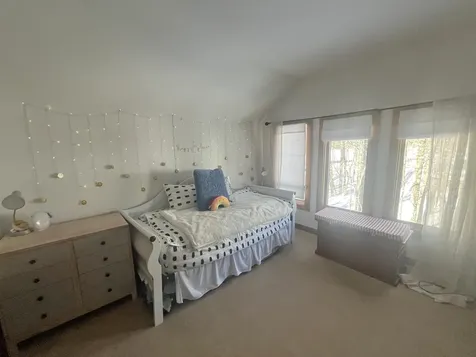 4604 Battleground Road Fayston VT 05673