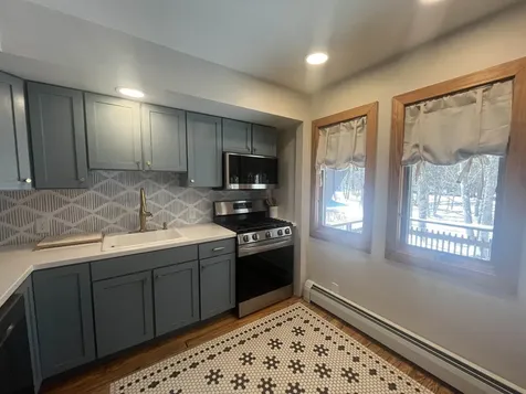 4604 Battleground Road Fayston VT 05673