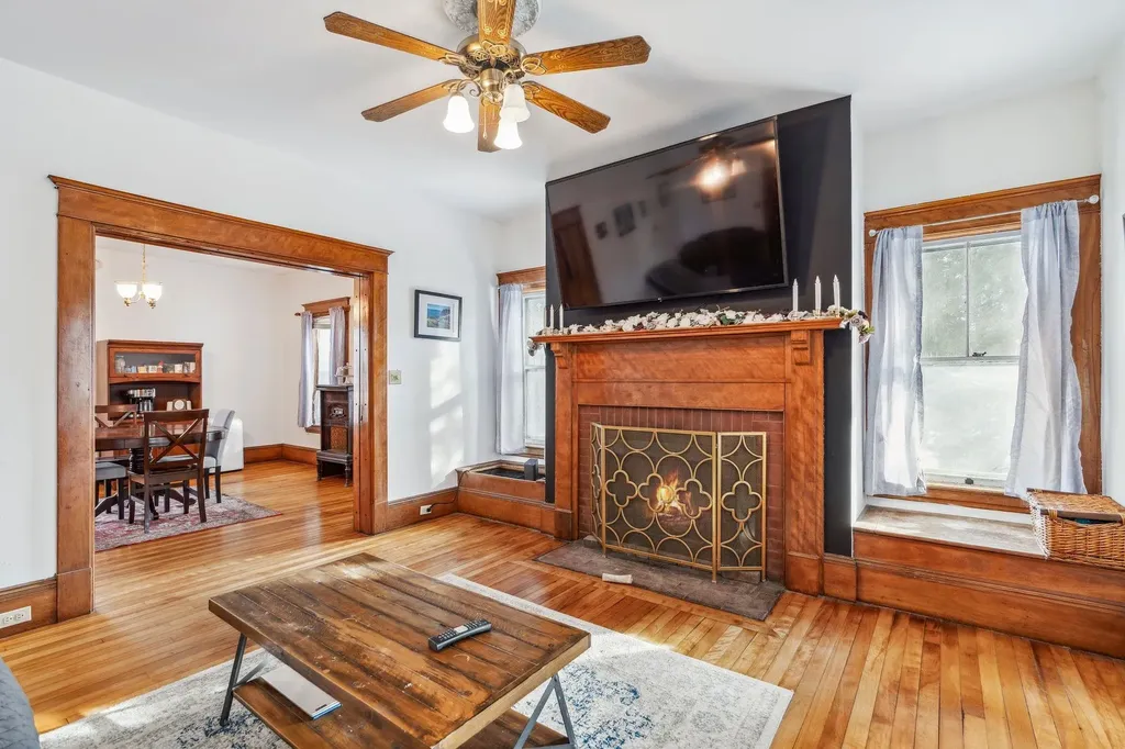 43 River Street Windsor VT 05089