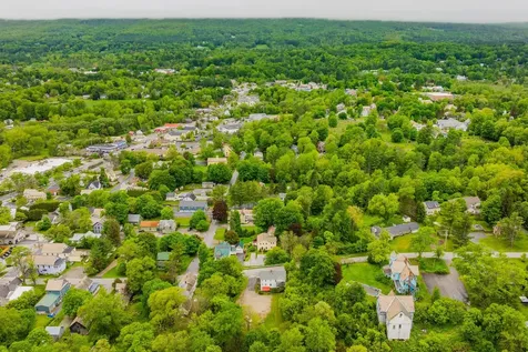 162 Highland Avenue Manchester VT 05255