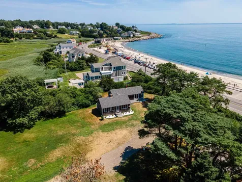 20 Ocean Boulevard North Hampton NH 03842