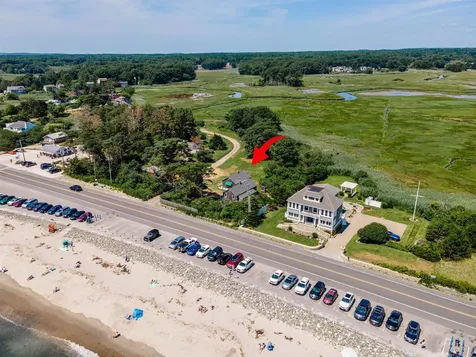 20 Ocean Boulevard North Hampton NH 03842