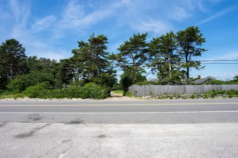 20 Ocean Boulevard North Hampton NH 03842