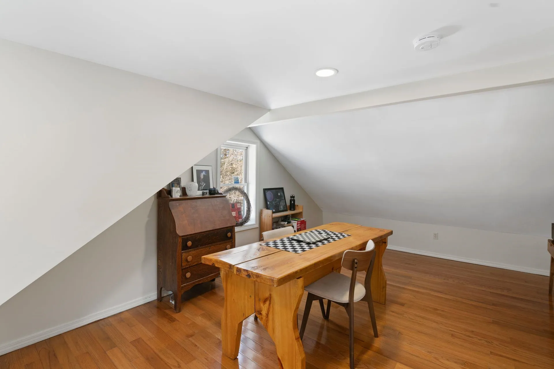 16 Morts Road Chesterfield NH 03462