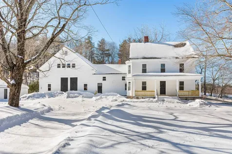 58 Lawrence Road Derry NH 03038