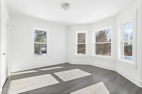 58 Lawrence Road Derry NH 03038