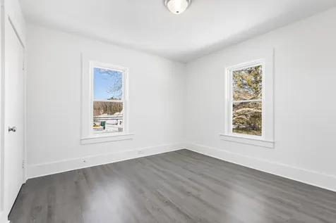 58 Lawrence Road Derry NH 03038