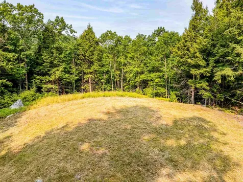 Edgemont Road Sunapee NH 03782