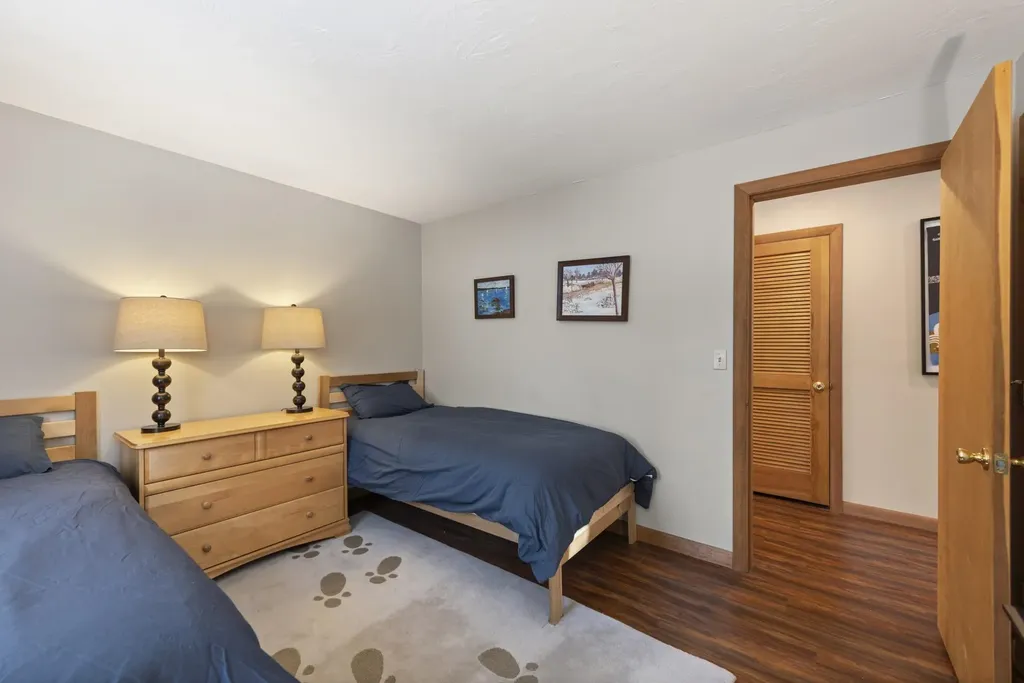 7 Armsby Circle Campton NH 03223