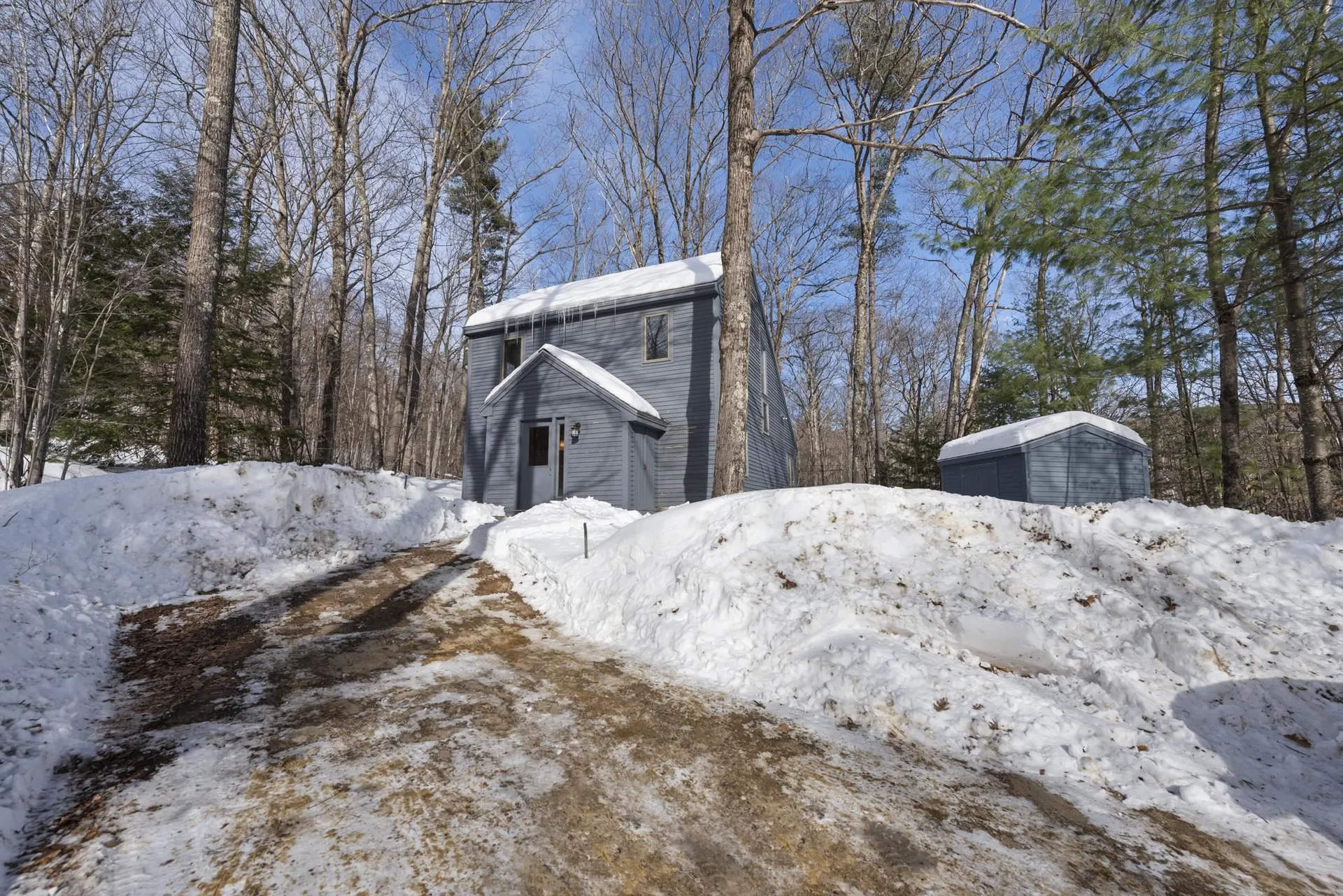 7 Armsby Circle Campton NH 03223