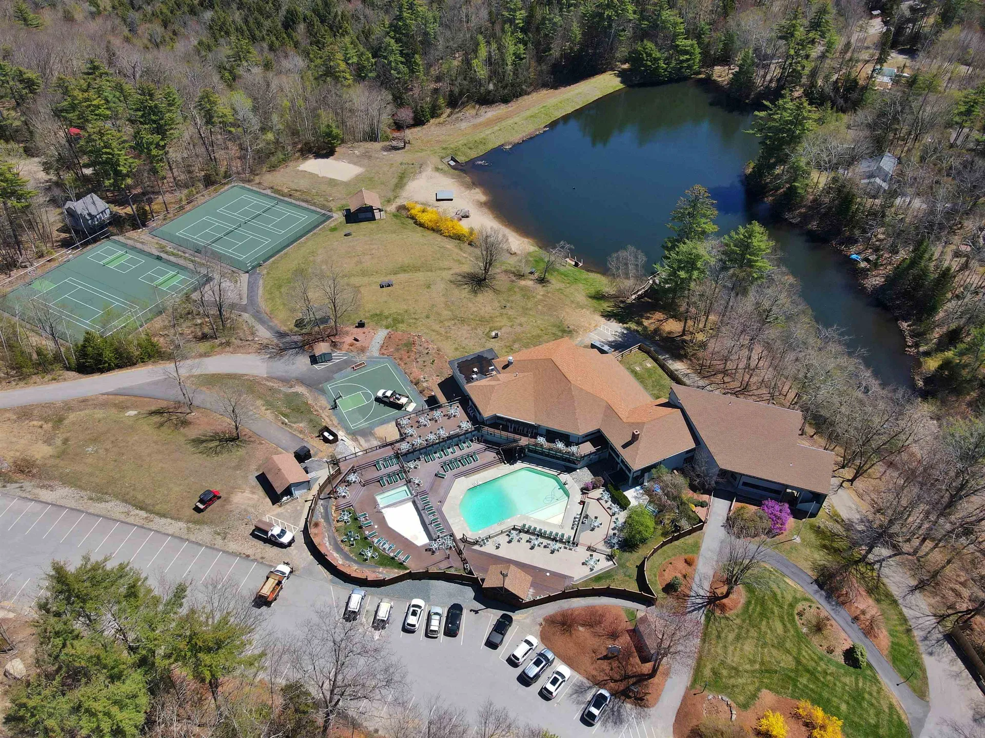 7 Armsby Circle Campton NH 03223