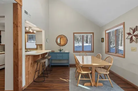 7 Armsby Circle Campton NH 03223