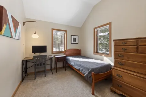 7 Armsby Circle Campton NH 03223